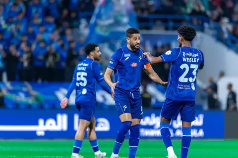 الخامس على التوالي.. الفتح يقسو على الرياض بثلاثية في الدوري السعودي